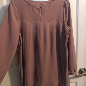 tan/mauve blouse